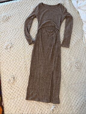 NWOT Ribbed Long Sleeve Knit Dress in Heather Brown